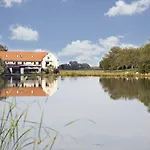 Natura Hotel 3*