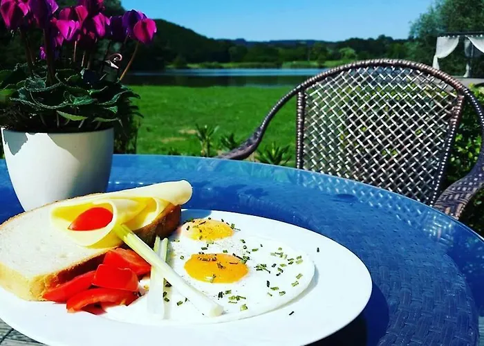 Natura Szálloda